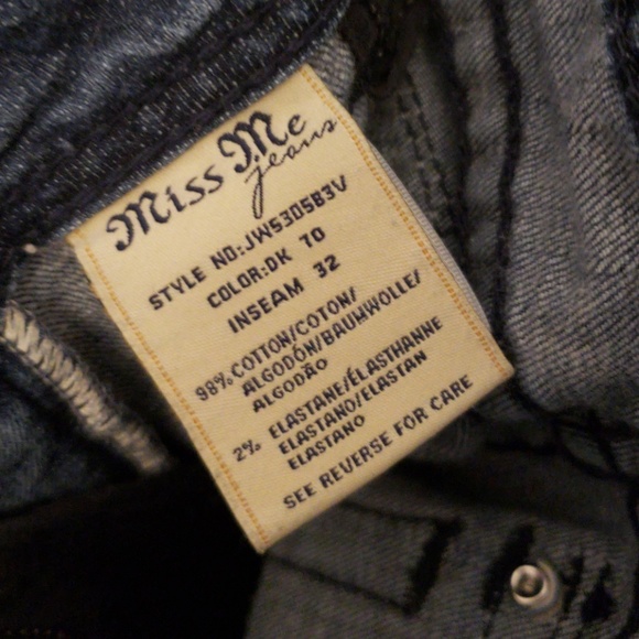 Miss Me Jeans - Picture 8 of 12